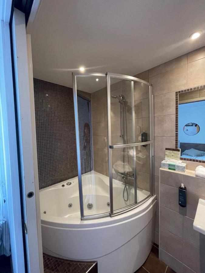 Hotel Ulysse Montpellier Centre מראה חיצוני תמונה